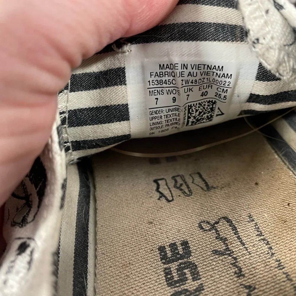 Converse x Andy  Warhol Low Top Sneakers size 9 - Picture 8 of 10